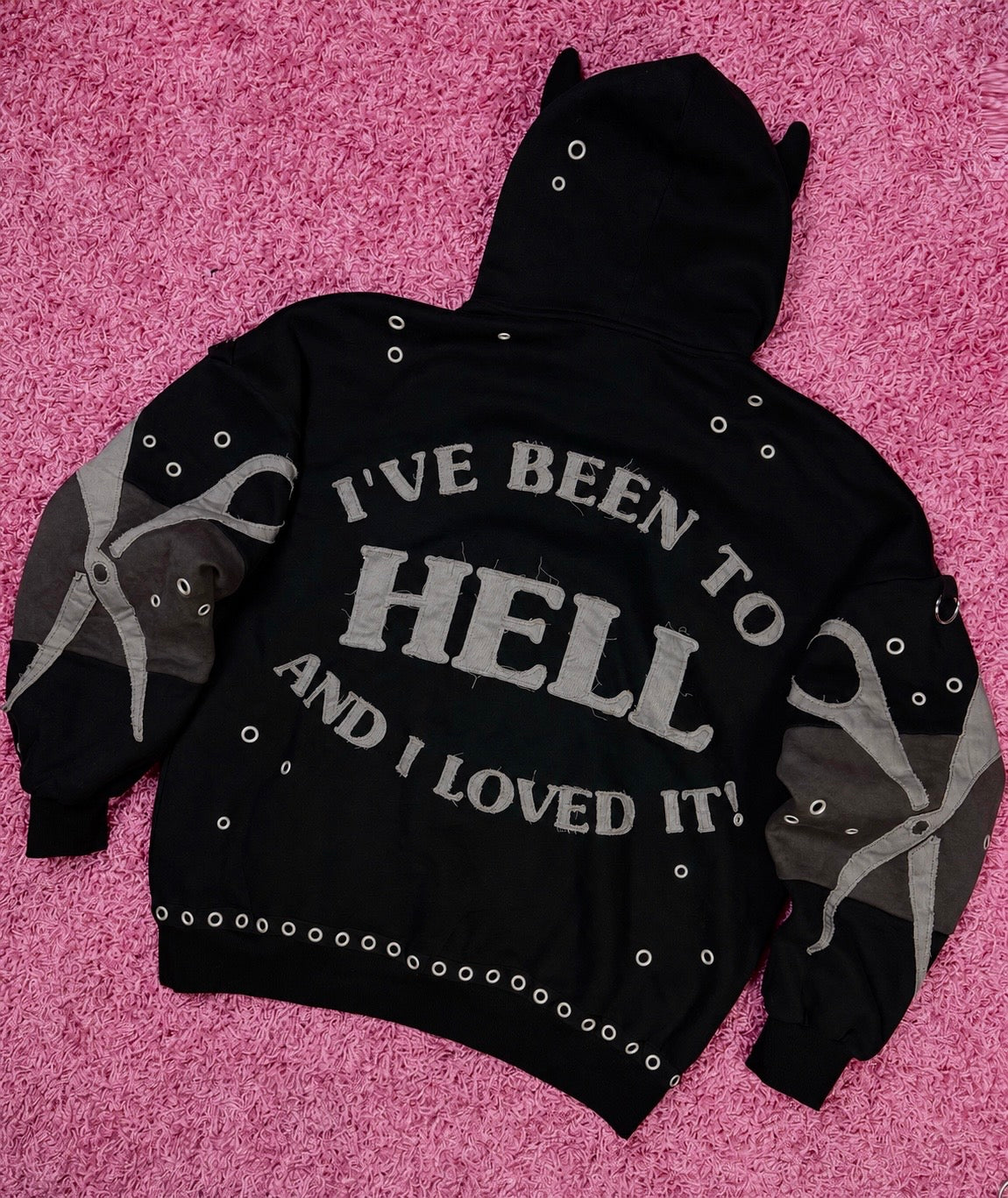 HELL HOLE *PREORDER* HOODIE