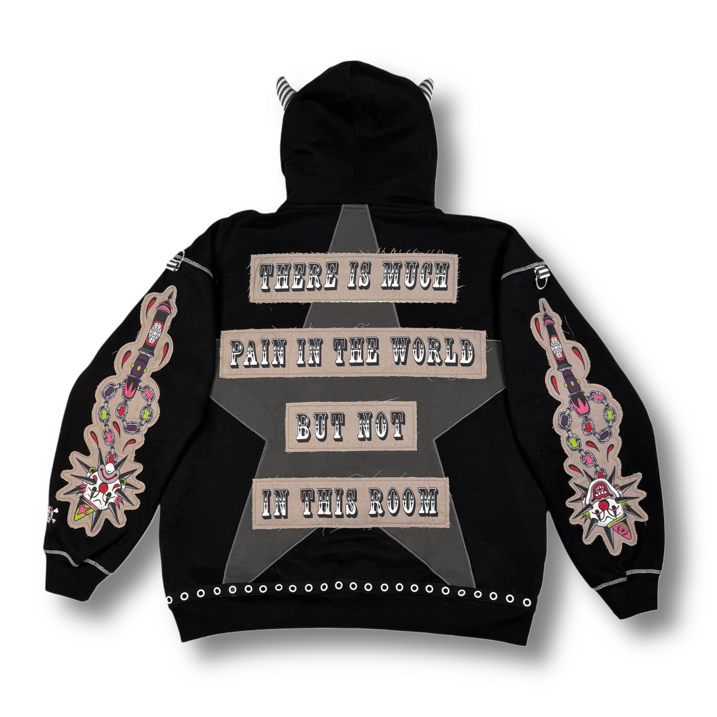 PAIN HOODIE