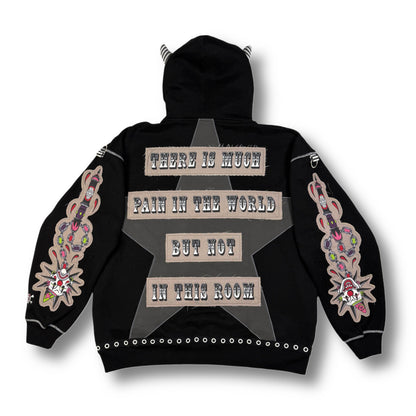PAIN HOODIE